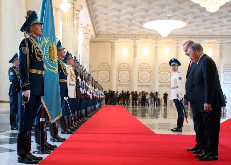 Cumhurbaşkanı Erdoğan Kazakistan'da 14