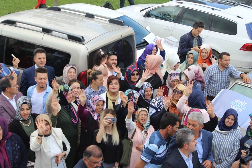 AK Parti Konya'dan bin araçlık bayram konvoyu 8