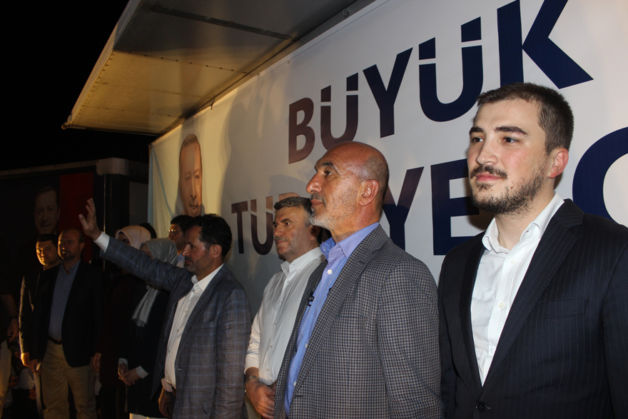 Erdoğan'ın zaferi Konya Kılıçarslan Şehir Meydanı'nda kutlandı 34
