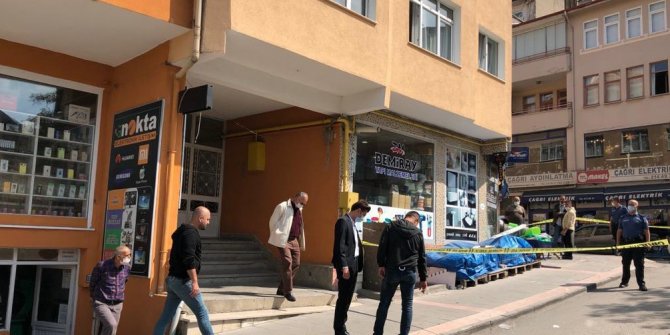 Şehrin en işlek sokağında silahla çatıştılar
