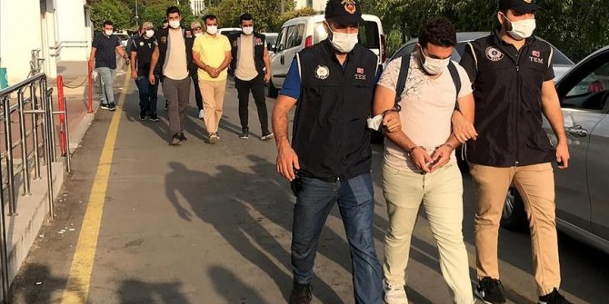 27 FETO terror-linked suspects nabbed across Turkey