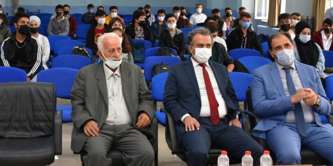 Erzincan’da yılın ahileri Mesleki Eğitim Merkezi öğrencileriyle Kariyer etkinliğinde buluştu