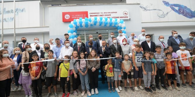 AK Parti'li Turan: AB savunduğu değerleri kağıt üzerinde bırakmamalı artık