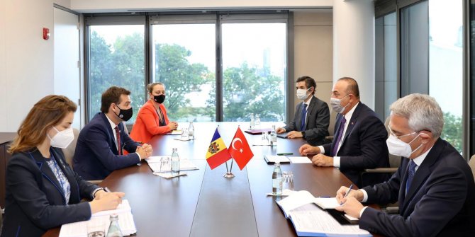 Dışişleri Bakanı Çavuşoğlu, Moldovalı mevkidaşı Popescu ile görüştü