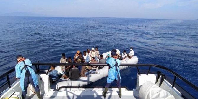 Yunanistan'ın ölüme terk ettiği 58 sığınmacı kurtarıldı