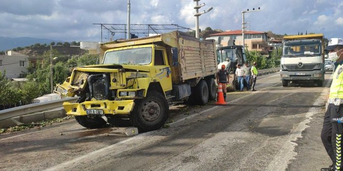 Zincirleme trafik kazası: 5 yaralı