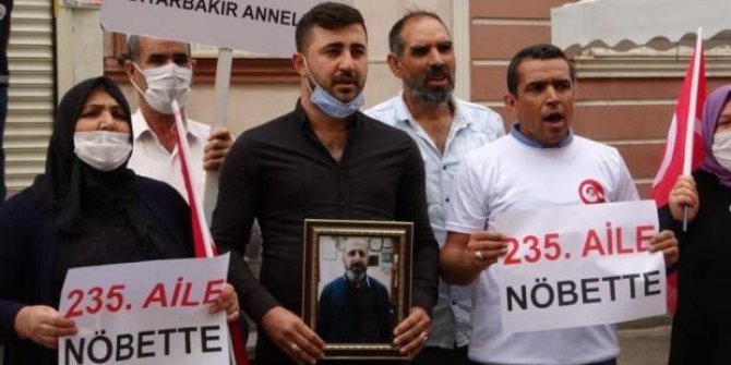 Diyarbakır'da bu kez "baba" nöbeti!