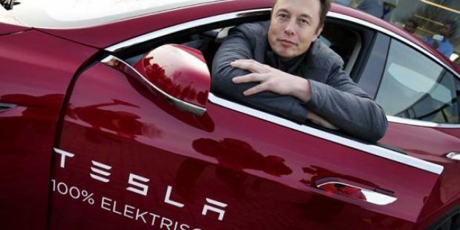 Elon Musk'tan çip krizi açıklaması