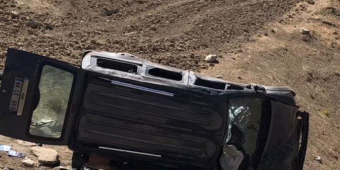Malatya’da hafif ticari araç şarampole yuvarlandı : 5 yaralı