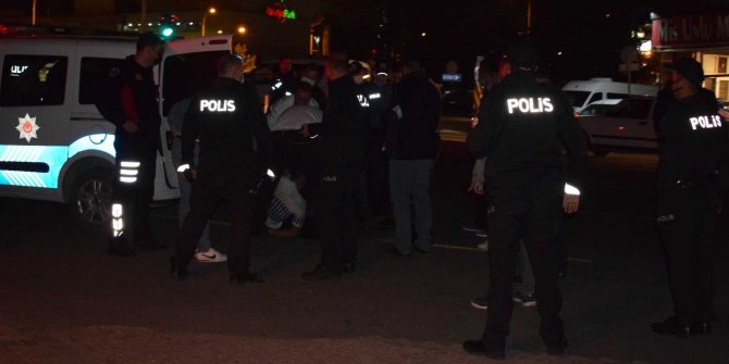 Polis merkezine gitmemek için intihara kalkıştı, biber gazı ile etkisiz hale getirildi