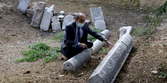 Türk mezar taşları, kentleşme kültürünün aşamalarını yansıtıyor