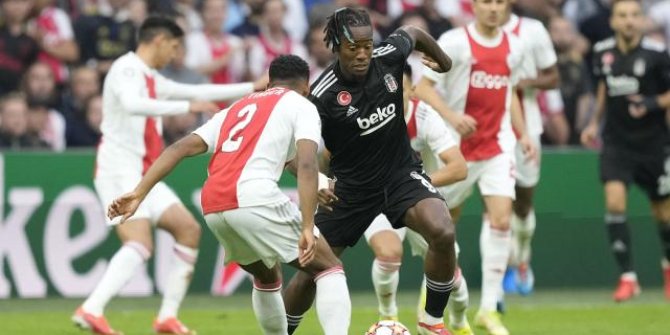 UEFA Şampiyonlar Ligi: Ajax: 2 - Beşiktaş: 0 (İlk yarı)