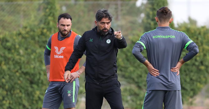 Konyaspor, Galatasaray'a bileniyor