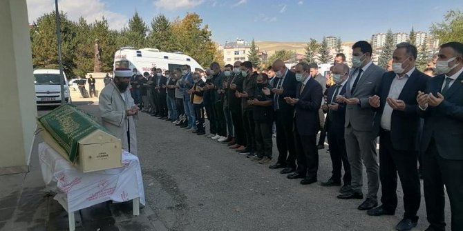 Konyalı sağlık çalışanı kazada hayatını kaybetti