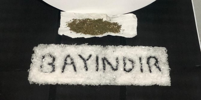 Polisin şüphelendiği araçtan uyuşturucu çıktı