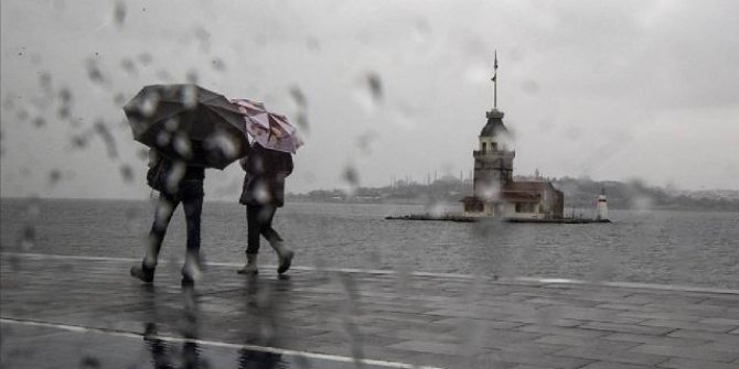 Meteoroloji'den kuvvetli yağış ve fırtına uyarısı