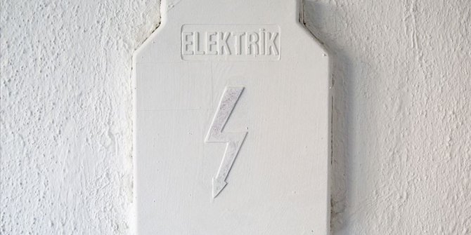 Elektrik piyasasında fiyatlar 9 ayda Avrupa'da yüzde 150, Türkiye'de yüzde 75 arttı
