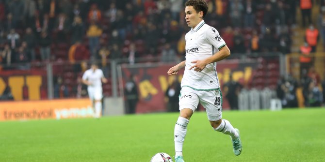 Konyaspor'lu Ahmet Karademir, siftah yaptı!