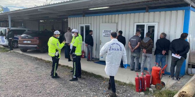 İcralık araç ihalesine fesat karıştıran otopark çetesine operasyon: 15 gözaltı