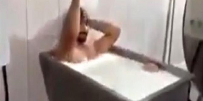 Süt banyosu davasında iki şüpheliye beraat