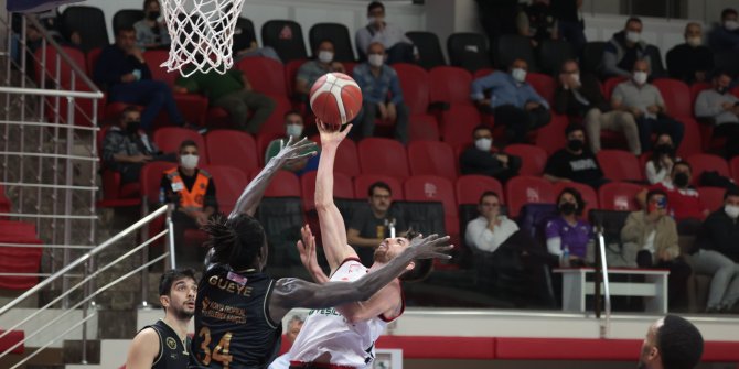 Konyaspor Basket, zirveden indi!