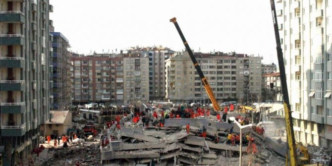 Konya’da çöken Zümrüt Apartmanı faciasında 132 saat sonra sağ olarak kurtarılmıştı, balkondan düşerek hayatını kaybetti
