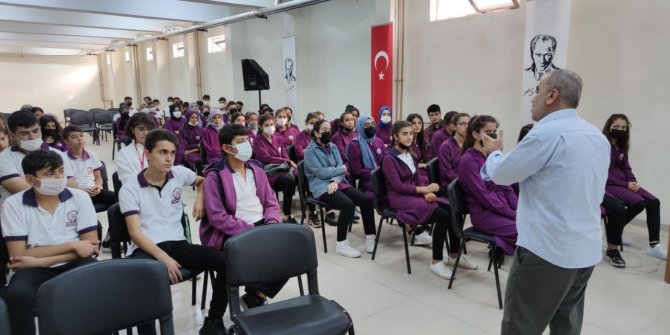 Liselilere yönelik dini ve ahlaki değerler semineri