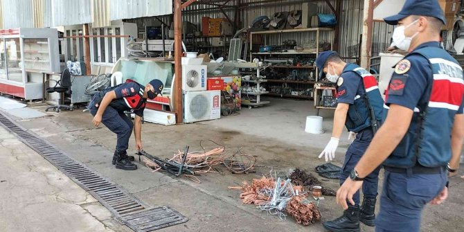 İnşaat sahiplerinin korkulu rüyaları, jandarma tarafından yakalandı
