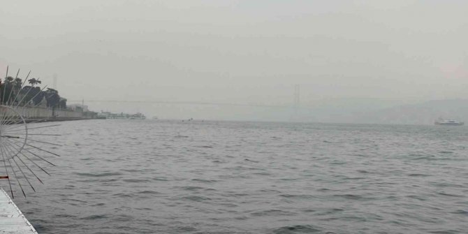İstanbul Boğazı’nda sis