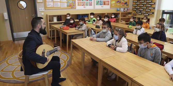 Türkiye'nin gelecekteki sanatçıları bu okulda yetişiyor