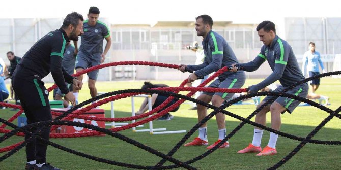 Konyaspor, yarın Kayacık'ta toplanacak
