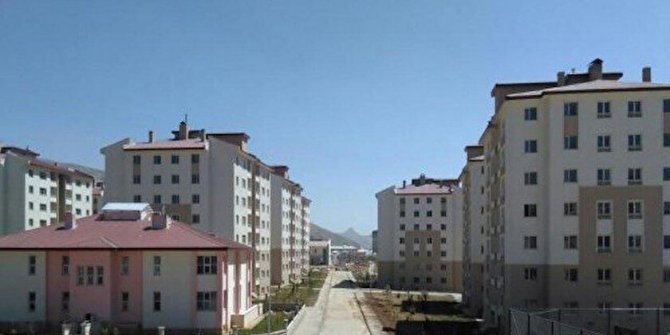 Bitlis'te TOKİ'den konut satışı