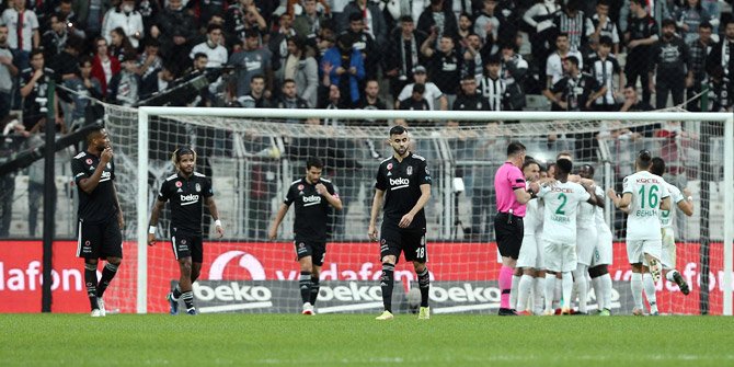 Beşiktaş taraftarı son 40 yıldır bu kadar kötüsünü hatırlamıyor