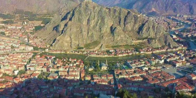 Amasya Kalesi’nde Memlük dönemi altın sikkeleri bulundu