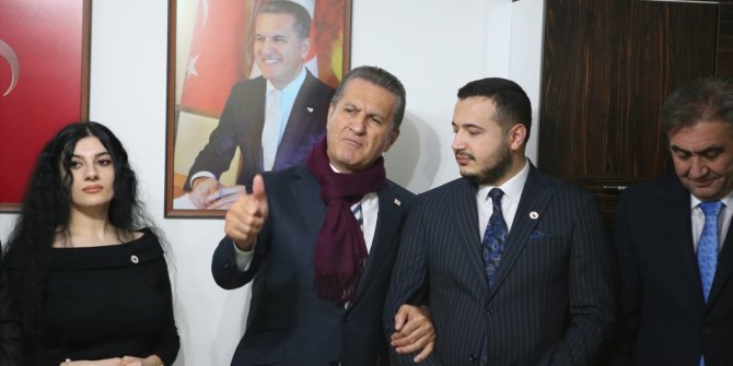 TDP Genel Başkanı Sarıgül, partisinin Çorum il başkanlığını hizmete açtı