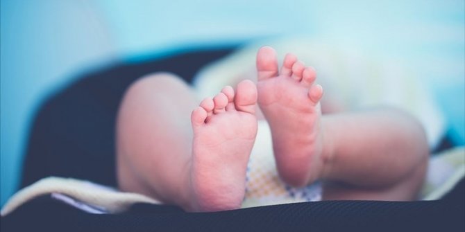 Sağlık Bakanlığı bebeklerde topuk kanı taramalarına genetik "KAH" hastalığını da ekledi