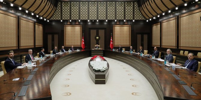 Cumhurbaşkanı Erdoğan, Cumhurbaşkanlığı Politika Kurulu başkanvekilleriyle toplantı yaptı