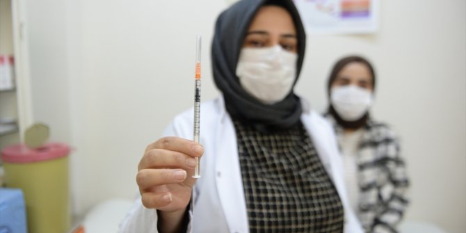 Bingöl'de gençlerin eksik aşılarını tamamlamasıyla "sarı kategori" hedefleniyor