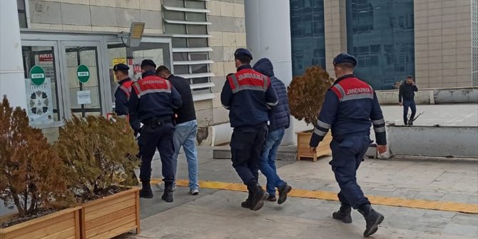 Elazığ'da kablo hırsızlığı iddiasıyla 2 kişi tutuklandı