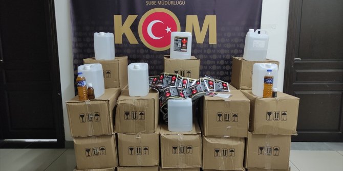 Mersin'de 5 bin 379 litre etil alkol ele geçirilmesiyle ilgili 4 kişi tutuklandı