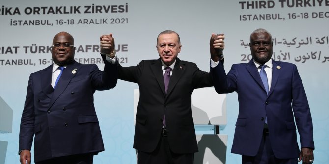Cumhurbaşkanı Erdoğan, 3. Türkiye-Afrika Ortaklık Zirvesi'nin ortak basın toplantısında konuştu: