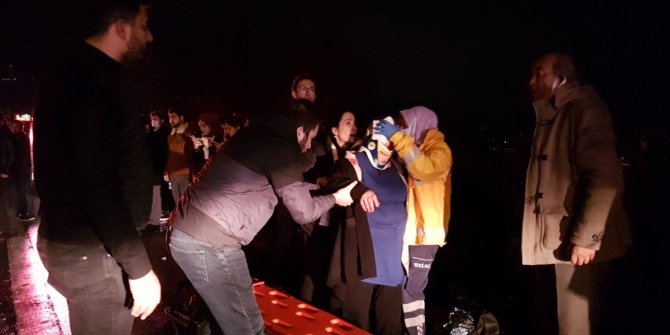 GÜNCELLEME - Sakarya'da yolcu otobüsünün karıştığı zincirleme kazada 20 kişi yaralandı