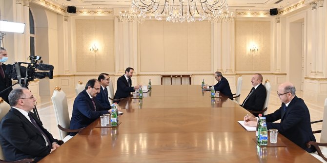 Enerji ve Tabii Kaynaklar Bakanı Dönmez, Azerbaycan Cumhurbaşkanı Aliyev'le görüştü
