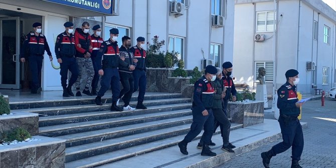Antalya'da aranan firari 2 hükümlü yakalandı