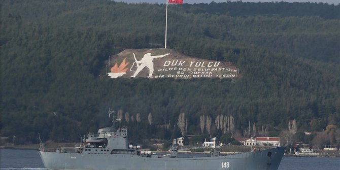 Brod ruske mornarice prošao kroz moreuz Dardanele