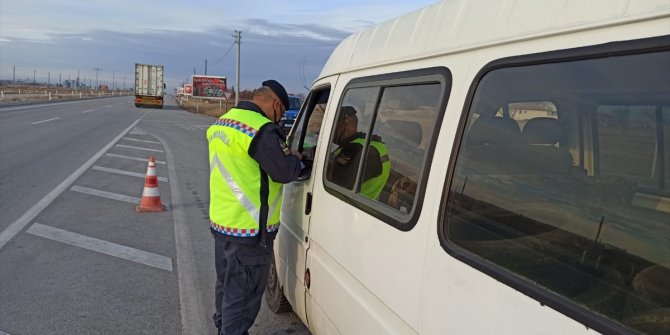 jandarma ekipleri, "Güven ve Huzur" uygulaması yaptı