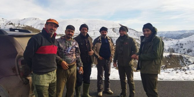 Bingöl’de yaban hayvanları için doğaya yem bırakıldı