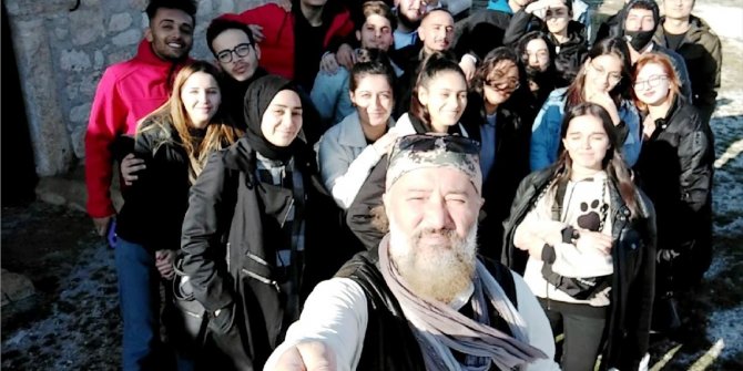 KMÜ öğrencileri İsmail Hacı Tekkesi'ni ziyaret etti