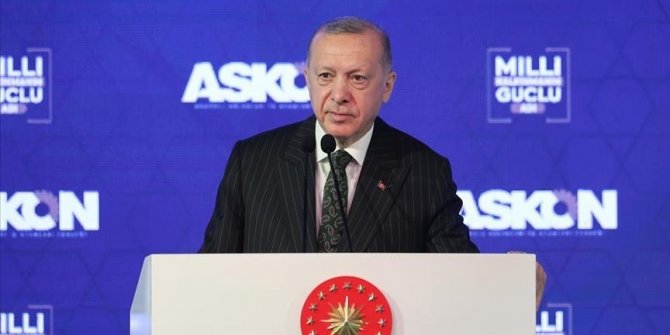 Turkish president calls on citizens to convert gold holdings to lira