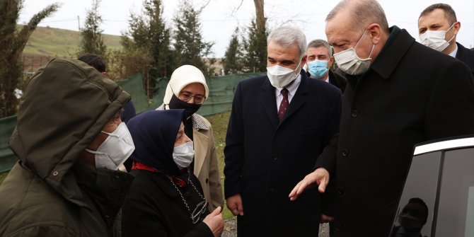 Cumhurbaşkanı Erdoğan, örnek gösterdiği mahalle kadın kolları başkanı Hatem Kurt'u ziyaret etti